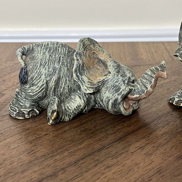 Baby Elephant Playful Collectors Resin Figurines VTG Edwin/ Ernest & Elden RARE - Picture 3 of 16